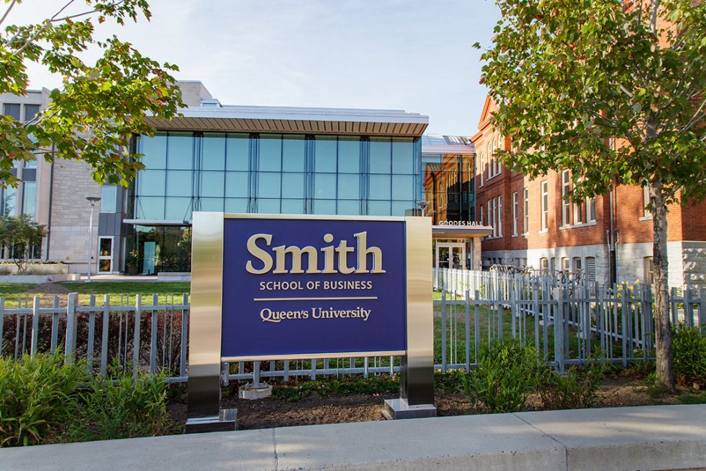 Queens-smith-school-of-business
