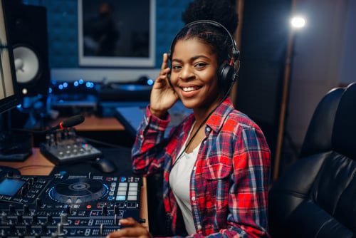 Find Canada's Best Sound Engineering Courses 